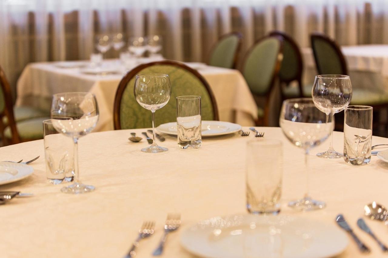 Kompleks Restauracyjno-Noclegowy Rubikon Lublin Exterior foto